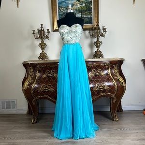Formal Homecoming Sweetheart 16 embroidery beaded prom dress